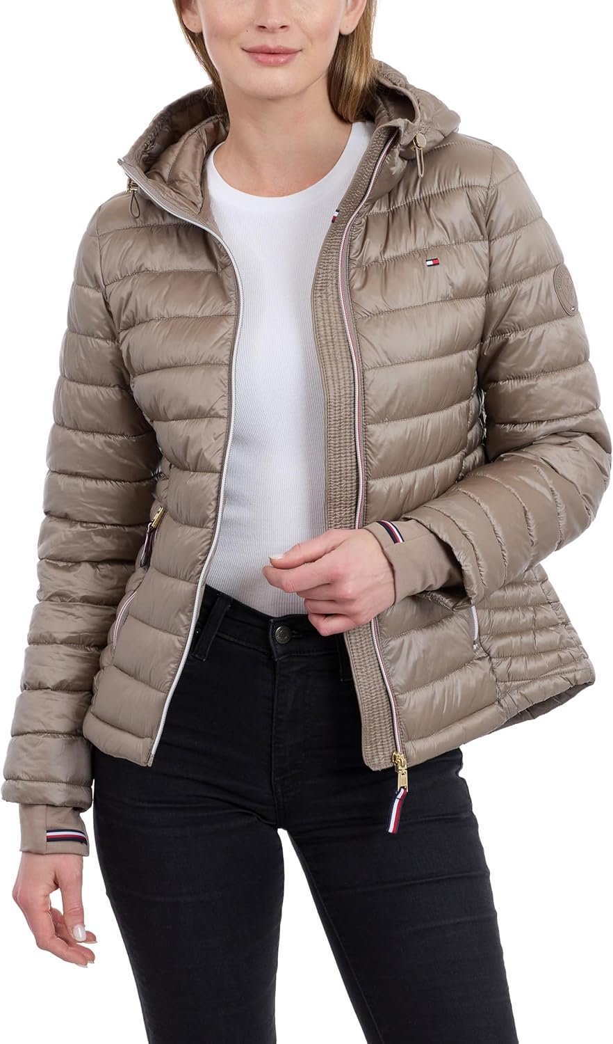 Tommy Hilfiger Women’s Puffer Jacket, Lightweight Packable Jacket With Hood & Bag
