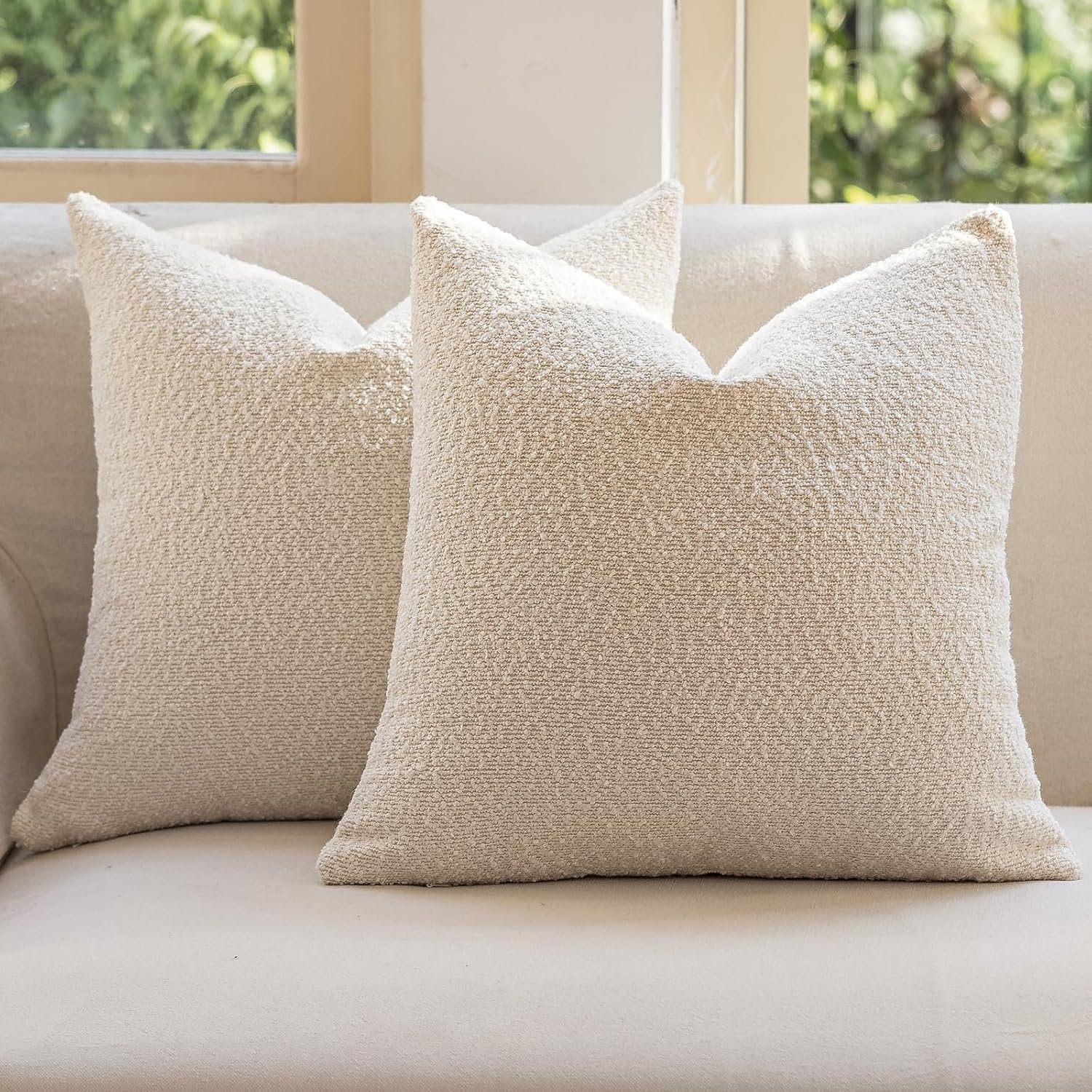 GEEORY Decorative Throw Pillow Covers 22×22 Inch Pack of 2,Textured Boucle Neutral Cushion Cases for Bed Couch Sofa, Accent Mordern Farmhouse & Minimalist Home Decor (Cream) GE02-22