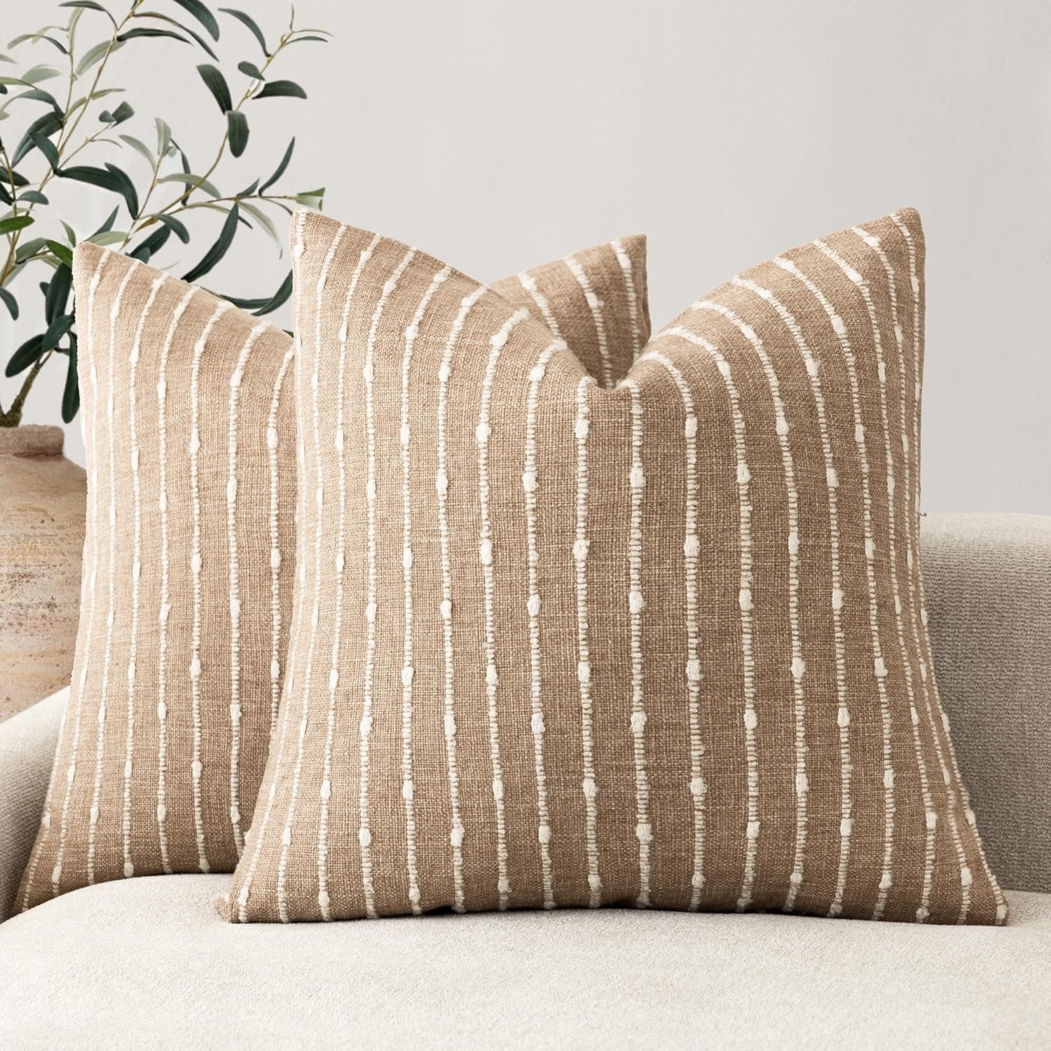 Foindtower Pack of 2 Decorative Jacquard Boucle Throw Pillow Covers Accent Textured Striped Pillowcases Cozy Modern Cushion for Couch Sofa Bedroom Living Room Home Decor 18×18 Inch Camel