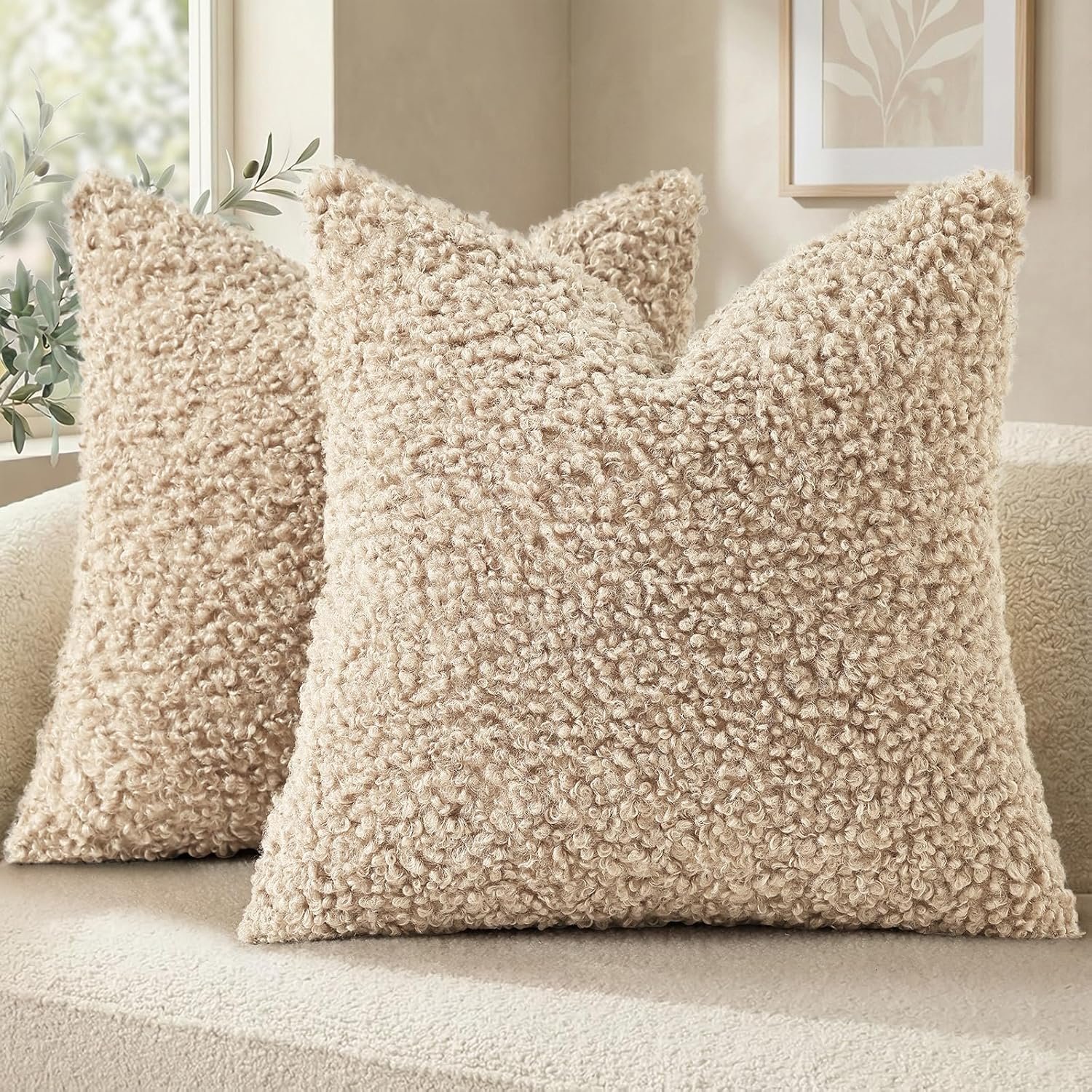 decorUhome Pack of 2 Throw Pillow Covers 18×18 Inch, Faux Fur Decorative Sherpa Pillow Covers Fuzzy Accent Soft Sheepskin Fleece Pillow Cases for Couch Living Room Bed, Neutral Oatmeal
