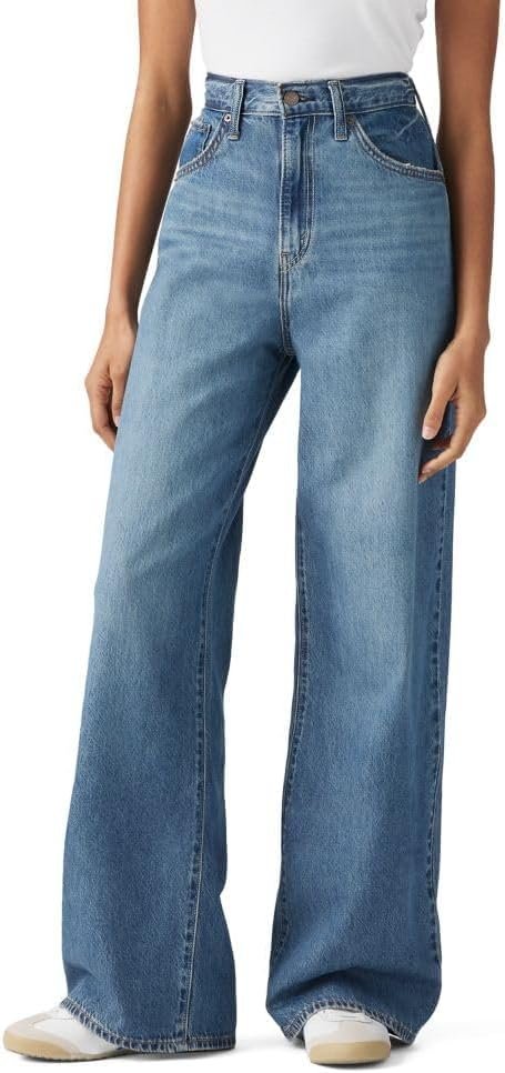 Levi’s Women’s Cinch Baggy