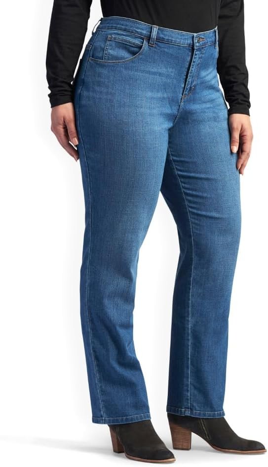 Lee Women’s Plus Size Relaxed Fit Straight Leg Jean